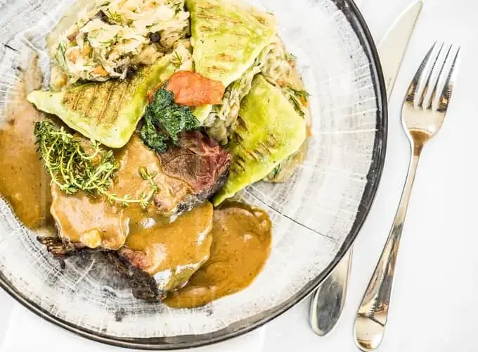 Gdzie zjeść w Chochołowie? Odkryj najlepsze restauracje i smaki