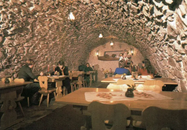 Stary Sącz gdzie zjeść - odkryj najlepsze restauracje i smaki