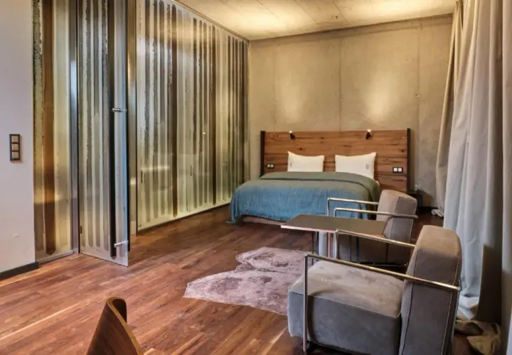 Ile kosztuje hotel w Warszawie? Ceny, które Cię zaskoczą!