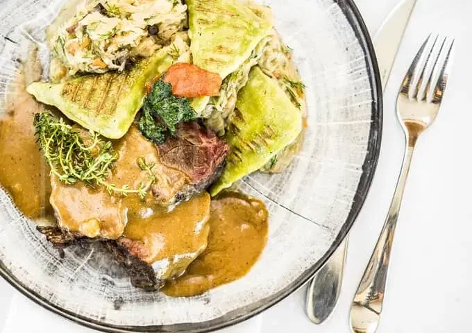 Gdzie zjeść w Chochołowie? Odkryj najlepsze restauracje i smaki