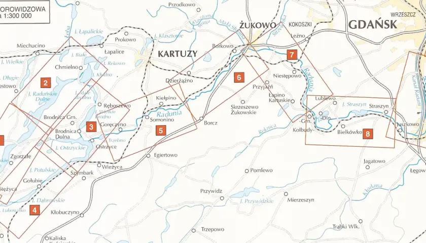 Mapa okolic **Skorzewo** z zaznaczonymi jeziorami, rzekami i miejscowościami. Widoczne są numery obszarów: 1, 2, 3, 4, 5, 6, 7, 8, 9.