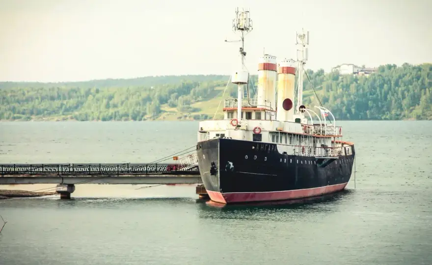 Port nad Angarą - Irkuck: Brama na Bajkał? Sprawdź!