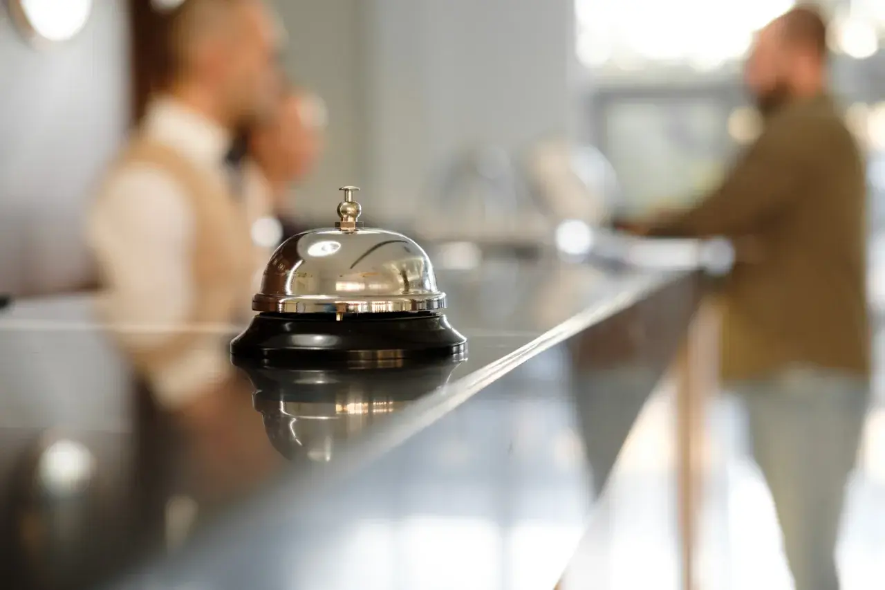 Co to jest hotel? Zrozumienie charakterystyki i rodzajów hoteli